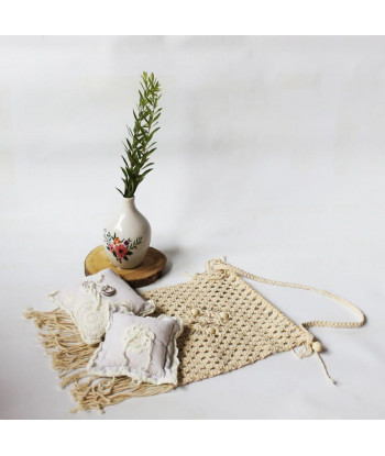 Coussin d'alliances lin et crochet