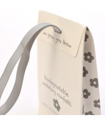 Confettis de fleurs biodégradables - blanc et rose