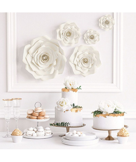 Fleurs géantes en papier blanche crème