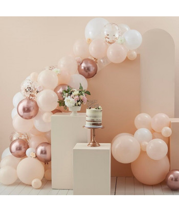 Arche de ballons rose gold, pêche et blanc