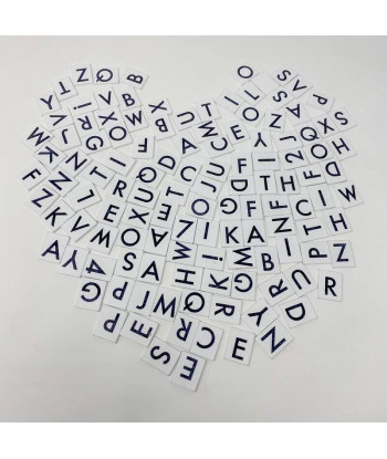 Tableau à lettres coulissantes blanches