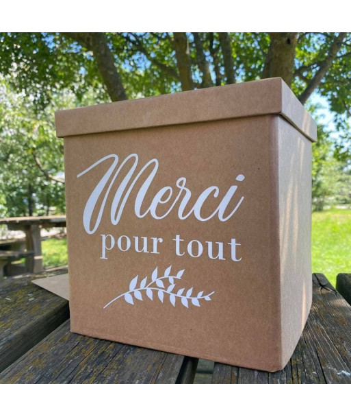 Urne kraft et blanche