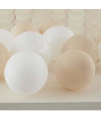 Lot de ballons blanc et nude