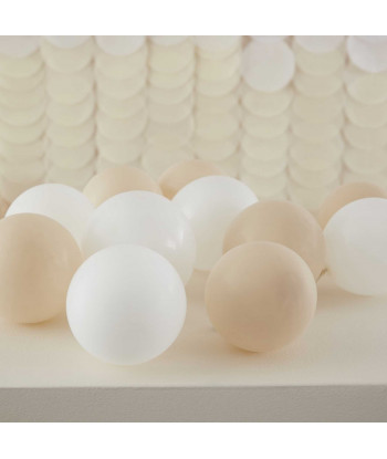 Lot de ballons blanc et nude