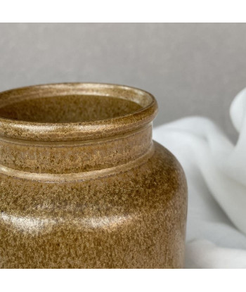 Petit vase en grès camel moucheté