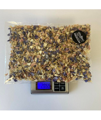 Confettis biodégradables de fleurs séchées bleu