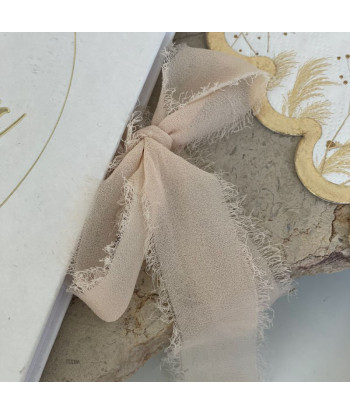 Ruban en mousseline de soie rose poudré