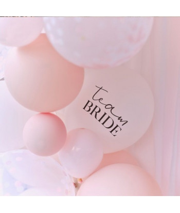 Arche de ballons EVJF Rose et Rose Gold