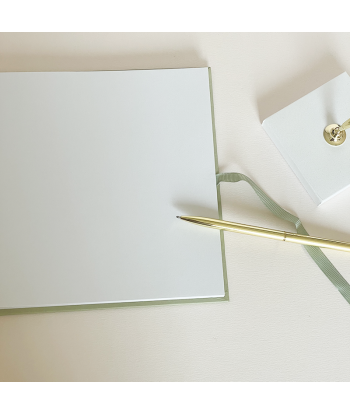 Livre d'or minimaliste vert sauge et or