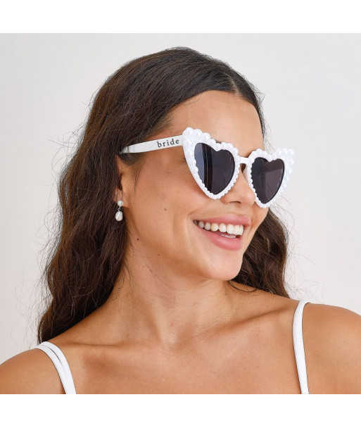 Lunettes de soleil cœur EVJF et mariage