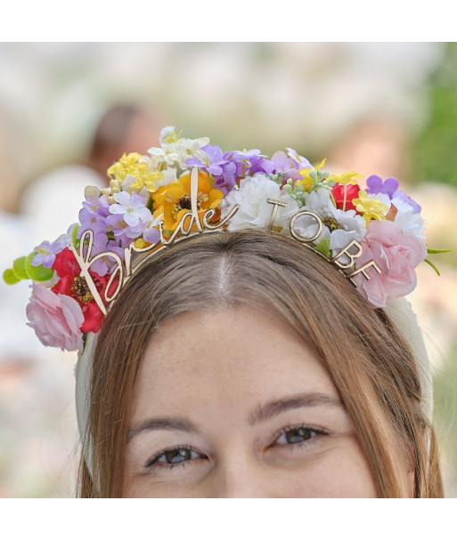 Serre-tête EVJF fleurs “bride to be”