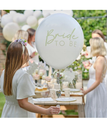 Serre-tête EVJF fleurs “bride to be”