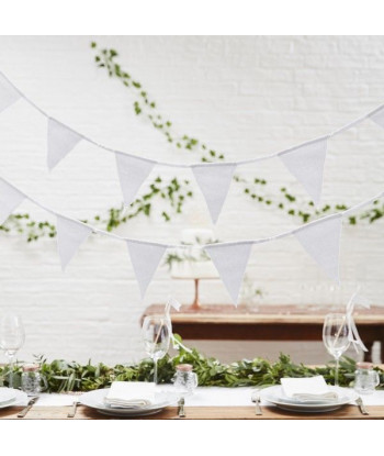Guirlande blanche fanions