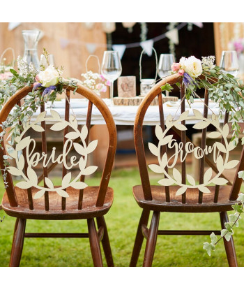 Décoration de chaises des mariés